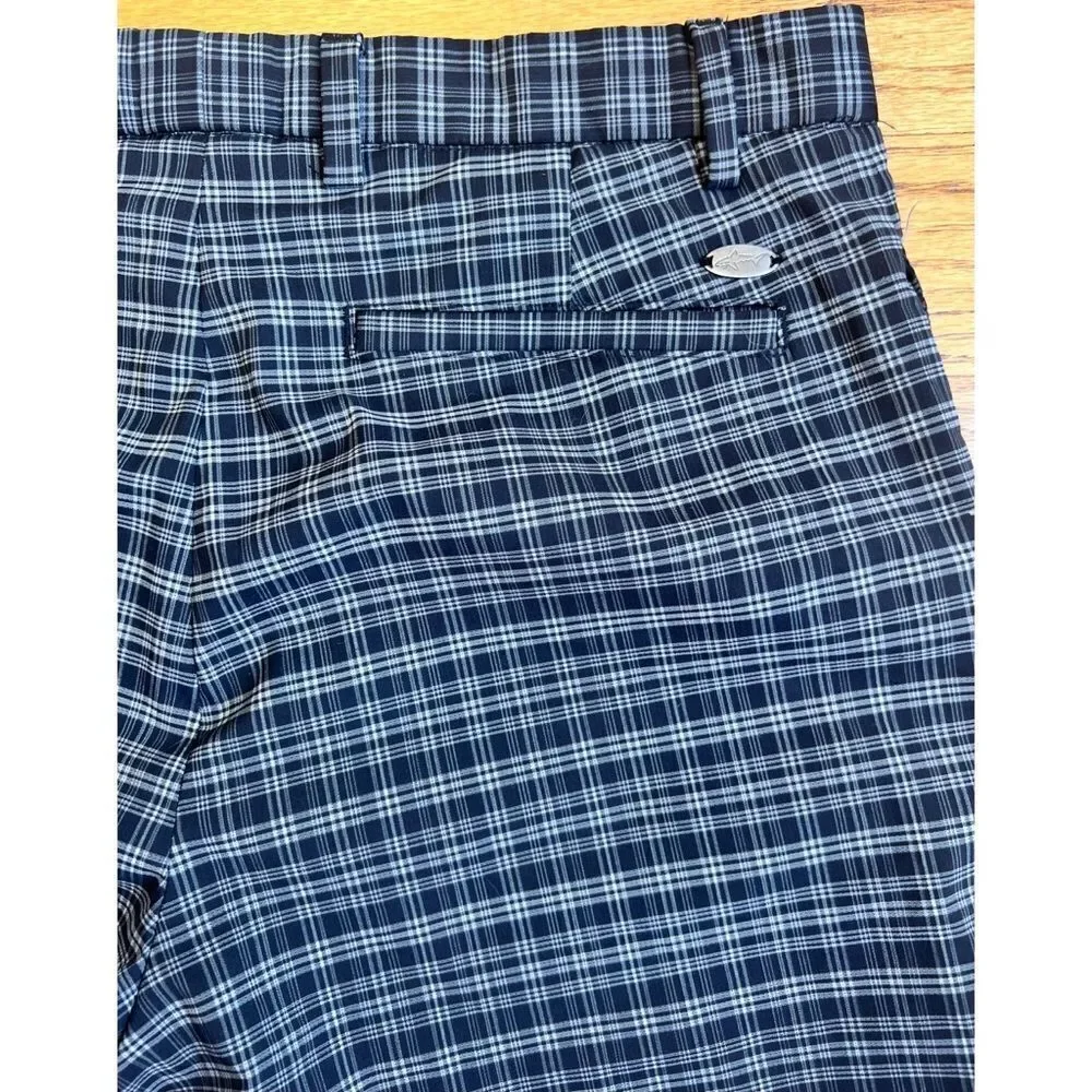 Greg Norman Shark Black White Plaid Golf Flat Front Golf Shorts Size 32